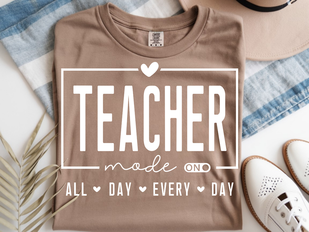 059 Teacher-White